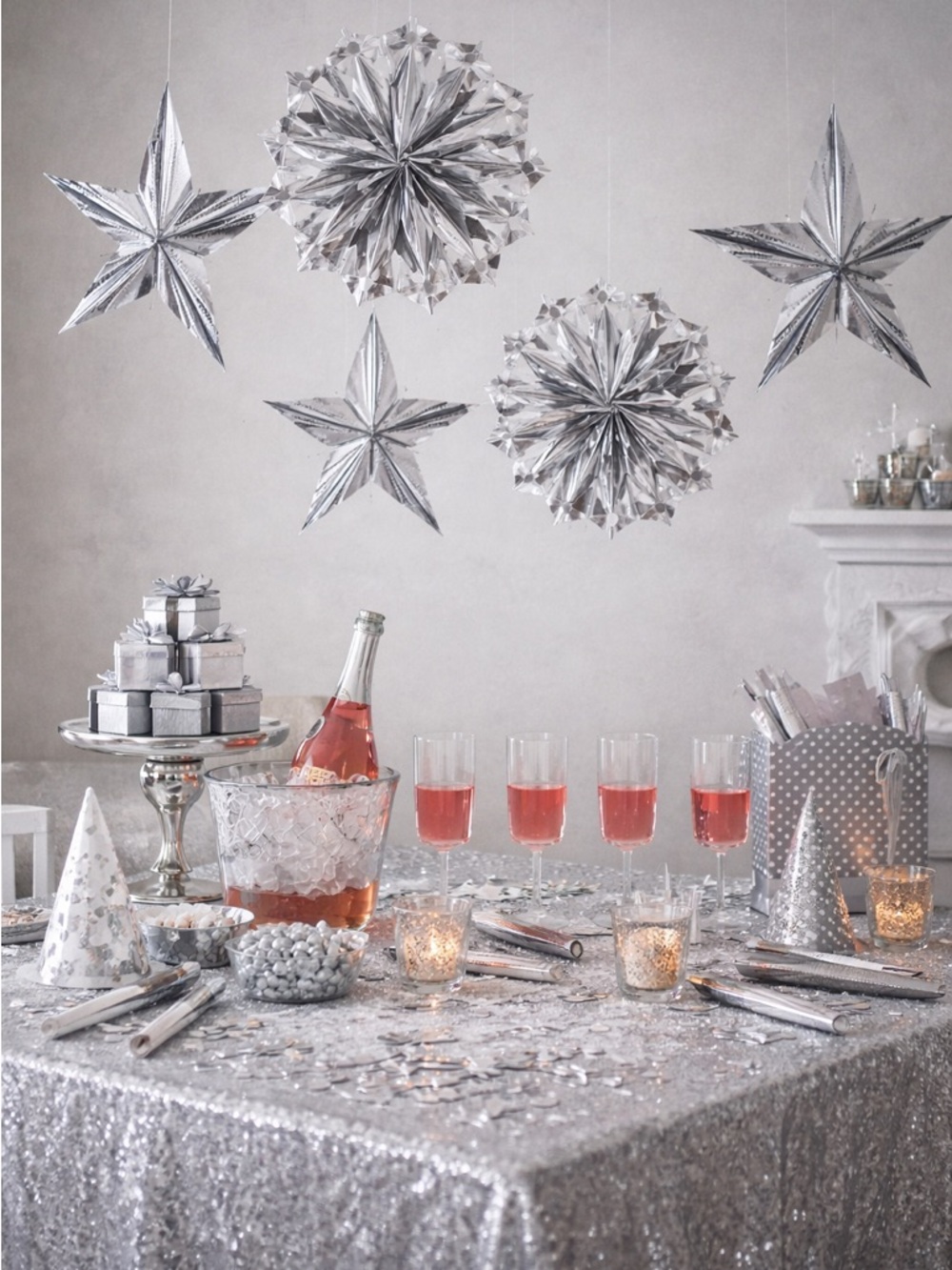 Martha Celebrations Silver Mylar Star Party Decorations Set of 5 Reusable